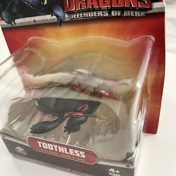 NIB 2013 SET OF TWO How To Train Your Dragon Defenders of Berk Toothless Figures - Picture 5 of 6